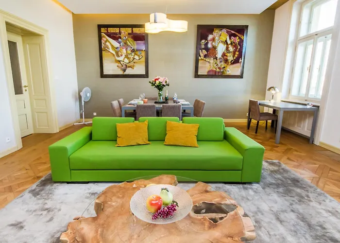 Bellevue Apartment